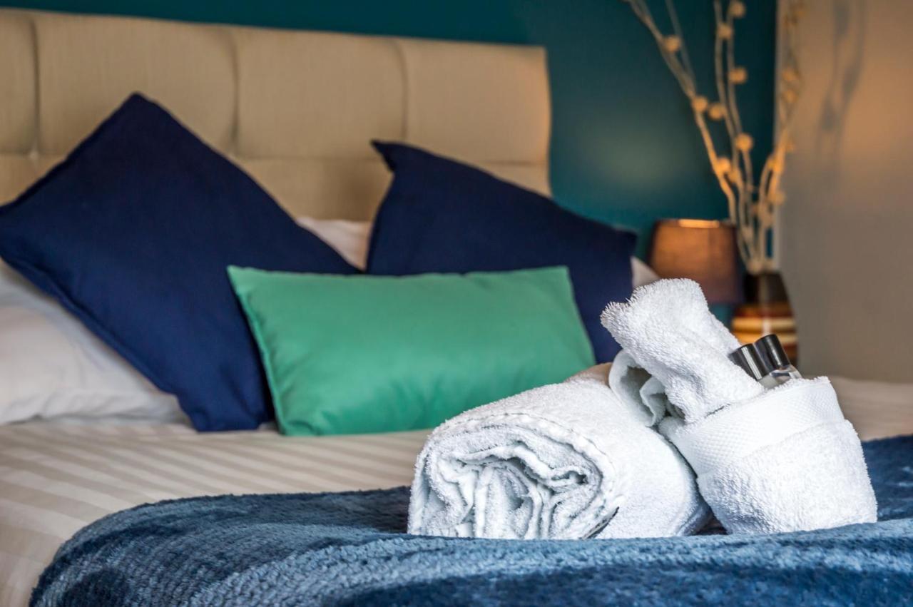 Parsonage Farm Inn Saint Florence Ngoại thất bức ảnh