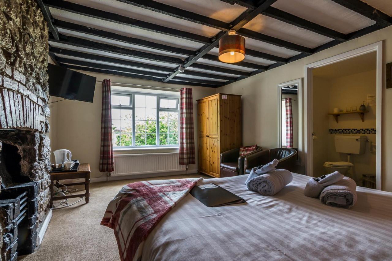Parsonage Farm Inn Saint Florence Ngoại thất bức ảnh