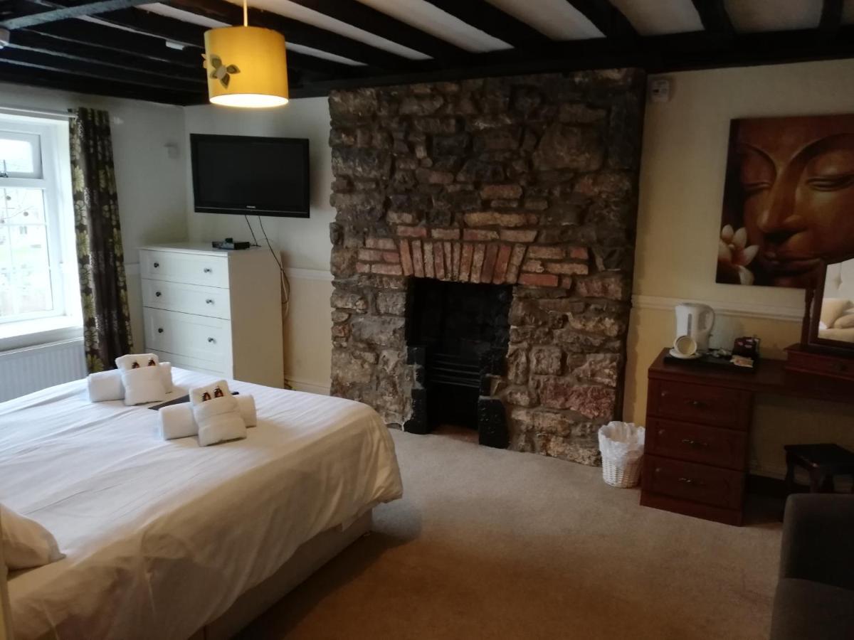 Parsonage Farm Inn Saint Florence Ngoại thất bức ảnh